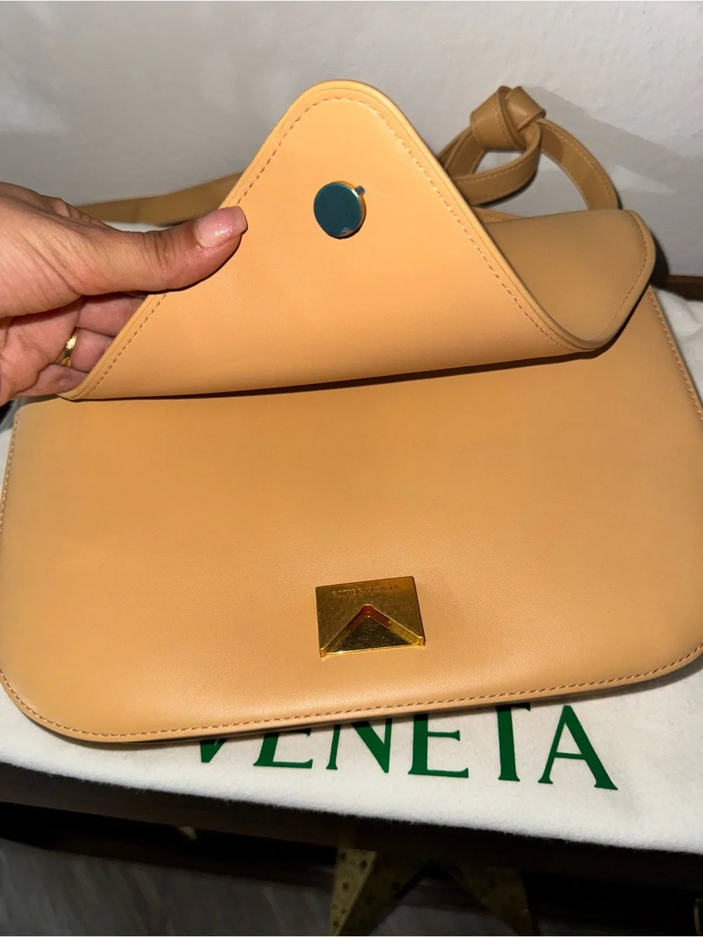 Bottega Veneta Beige Leather Shoulder Bag with Bold Gold Chain